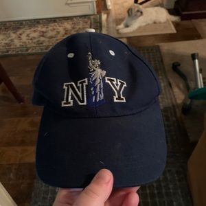 New York Statue of Liberty Souvenir Baseball Cap
